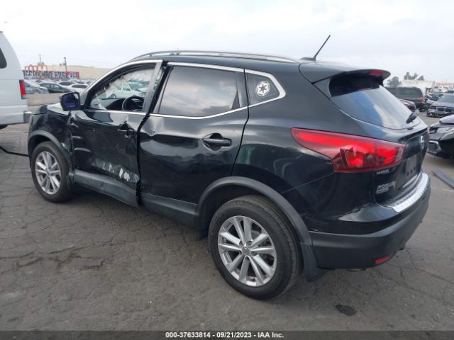 JN1BJ1CP7JW184990 Nissan Rogue Sport Sv