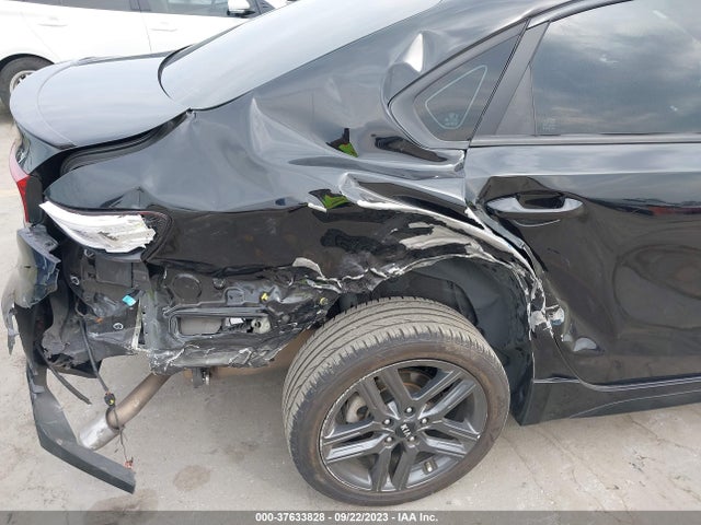 2021 KIA FORTE GT LINE VIN: 3KPF34AD4ME271375