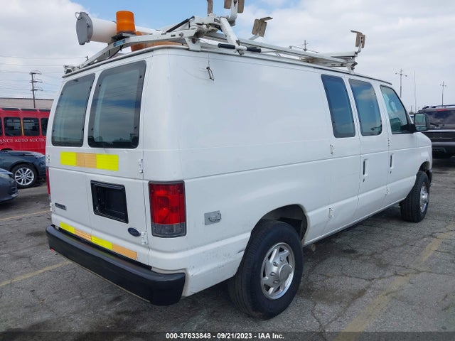 2010 FORD ECONOLINE CARGO VAN COMMERCIAL/RECREATIONAL VIN: 1FTNE2EL5ADA09941