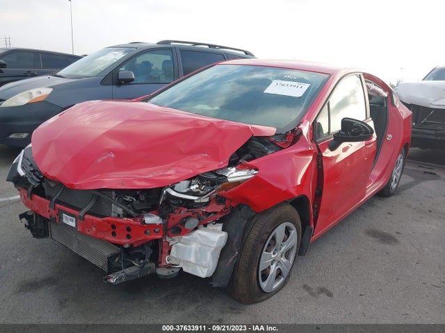 Chevrolet CRUZE LS 2018 1G1BC5SM8J7173313 Image 2