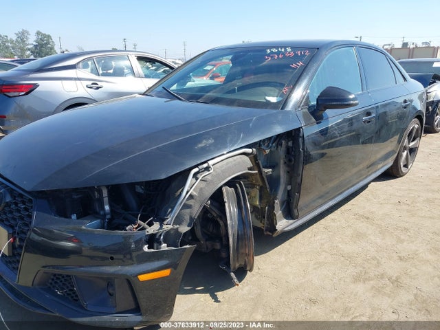 WAUB4AF40KA113938 Audi S4 Premium Plus