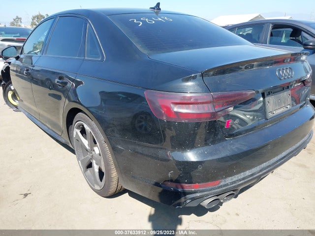 WAUB4AF40KA113938 Audi S4 Premium Plus