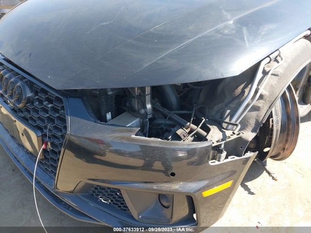 WAUB4AF40KA113938 Audi S4 Premium Plus