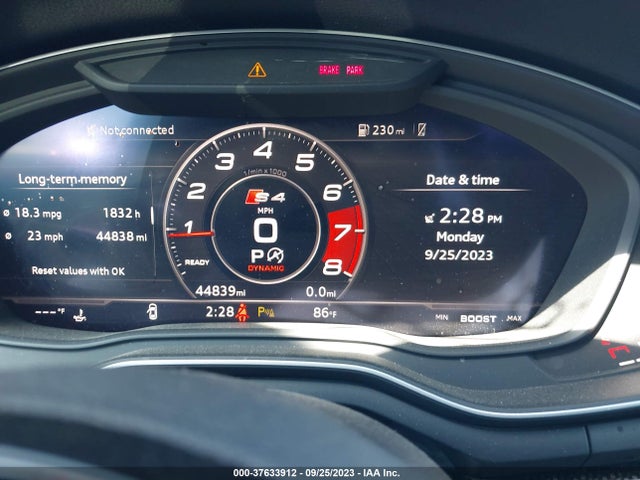 WAUB4AF40KA113938 Audi S4 Premium Plus