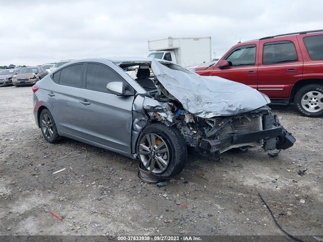 2017 5NPD84LF4HH003001 main image