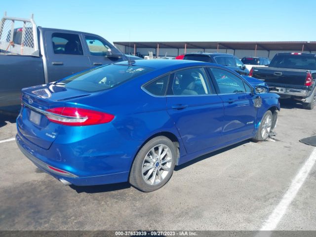 3FA6P0LU7HR302035 Ford Fusion Hybrid Se