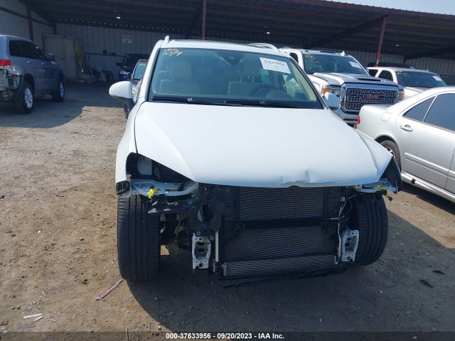 WVGEF9BP9GD005120 Volkswagen Touareg Lux