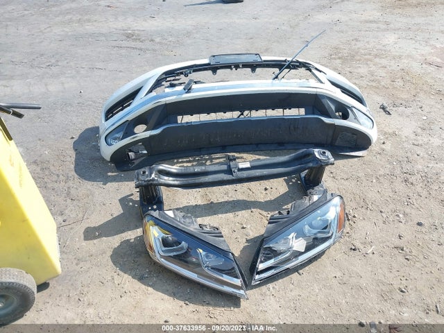 WVGEF9BP9GD005120 Volkswagen Touareg Lux