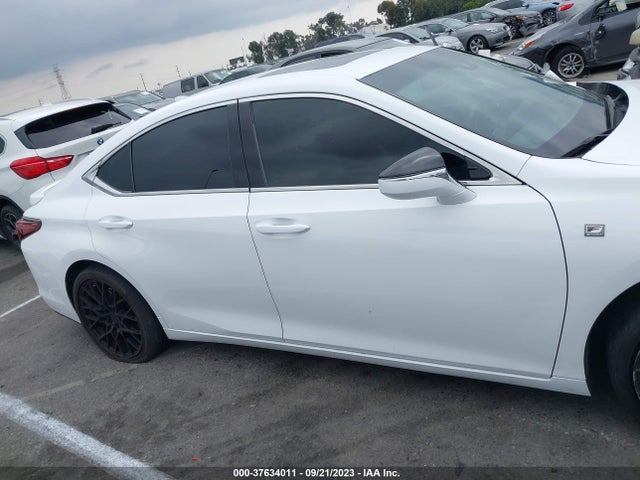 2020 Lexus ES, VIN: 58AGZ1B17LU057071