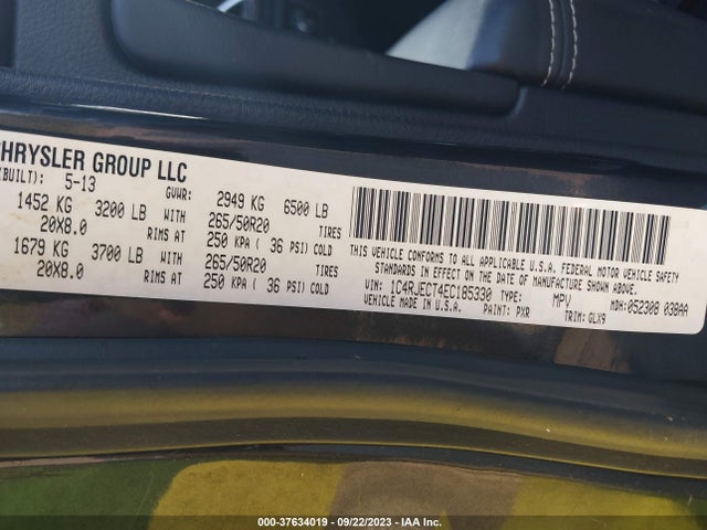 2014 JEEP GRAND CHEROKEE OVERLAND VIN: 1C4RJECT4EC185330