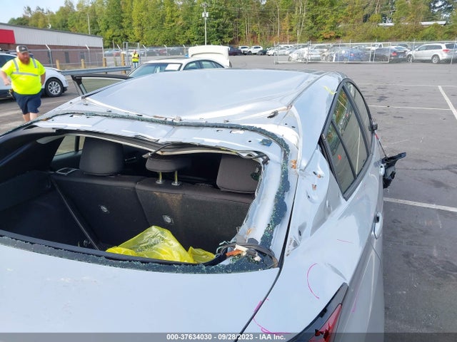 Toyota Prius L 2021 JTDKAMFU2M3149814 Image 12