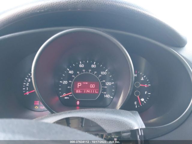 KNDJN2A23G7836100 KIA Soul Base
