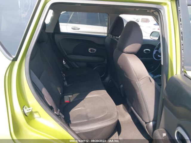 KNDJN2A23G7836100 KIA Soul Base
