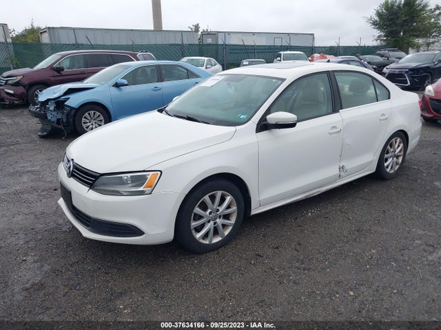 3VWB17AJ7EM206648 Volkswagen Jetta Sedan Se W/connectivity/sunroof