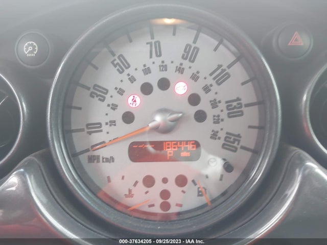 2006 MINI COOPER HARDTOP WMWRC33556TJ78384 Photo 6