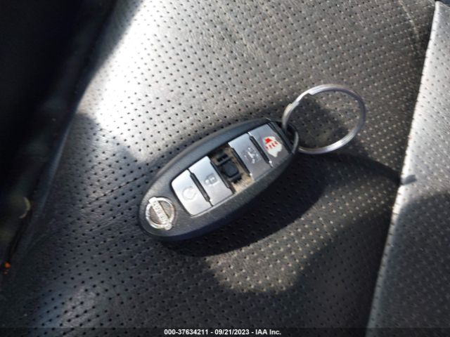 1N4AA6AP2HC447025 Nissan Maxima 3.5 Sv