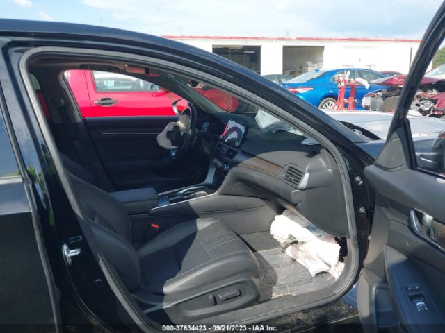 1HGCV2F95MA016826 Honda Accord Sedan Touring