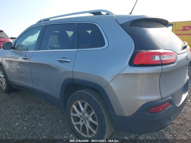 Jeep Cherokee Latitude 2014 1C4PJLCS2EW102771 Image 3