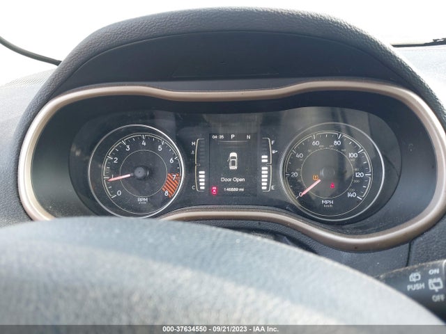 Jeep Cherokee Latitude 2014 1C4PJLCS2EW102771 Image 7