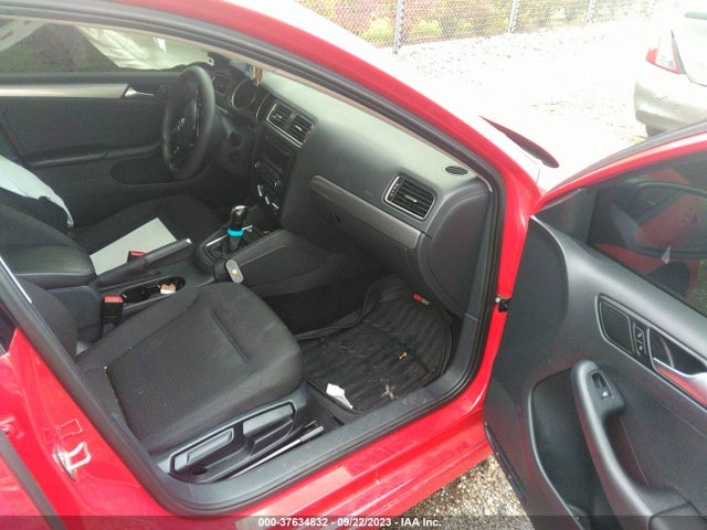 3VWD17AJ9FM344413 Volkswagen Jetta 1.8t Se