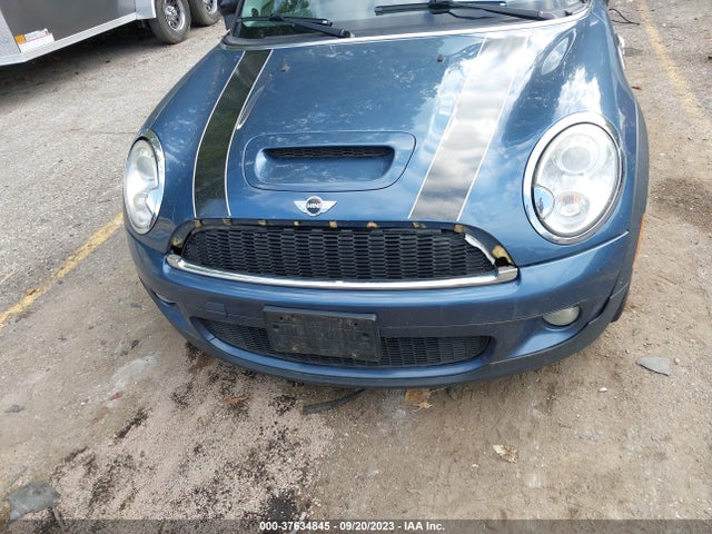 2010 MINI COOPER HARDTOP WMWMF7C54ATZ72004 Photo 5