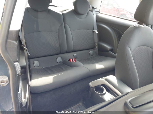 2010 MINI COOPER HARDTOP WMWMF7C54ATZ72004 Photo 7