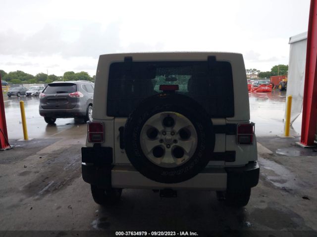 1C4HJWEG8FL737852 Jeep Wrangler Unlimited Sahara