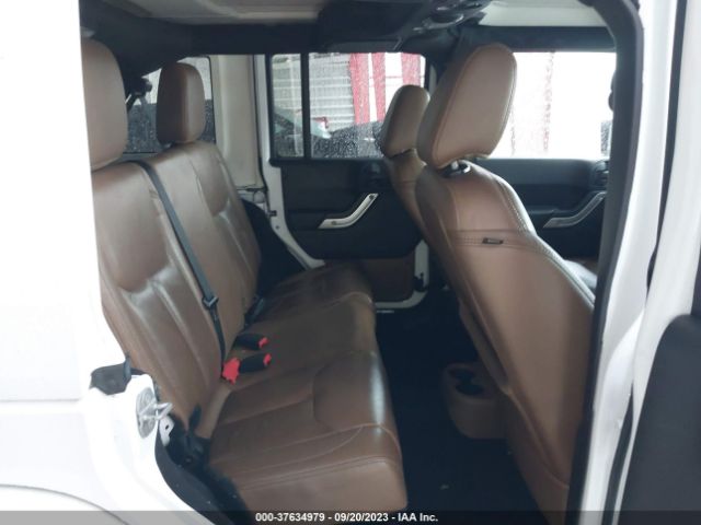 1C4HJWEG8FL737852 Jeep Wrangler Unlimited Sahara