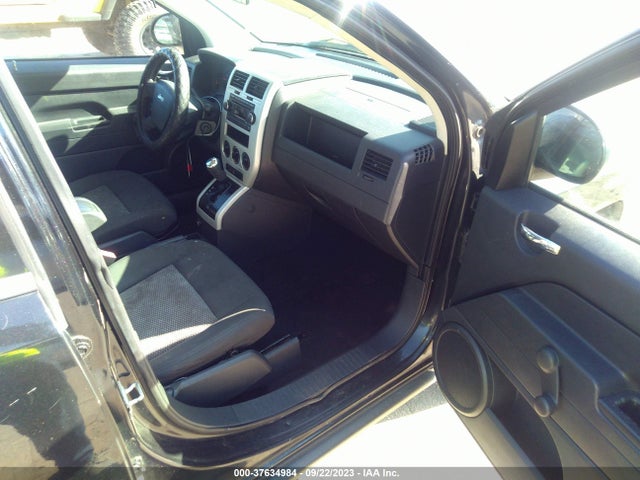 2008 JEEP COMPASS SPORT VIN: 1J8FF47WX8D733485