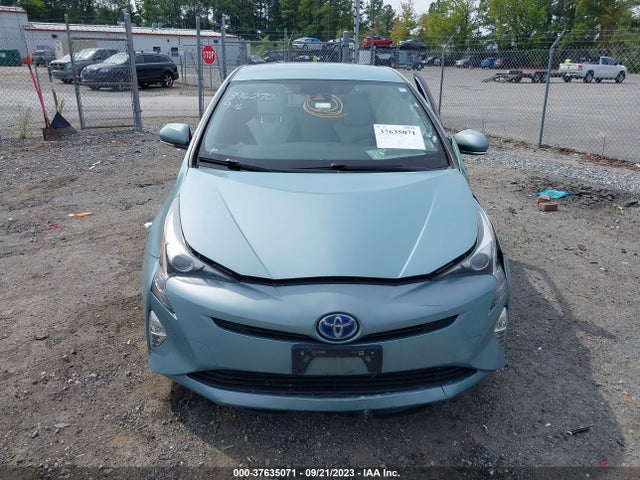 Toyota Prius Four 2016 JTDKARFU0G3003056 Image 11