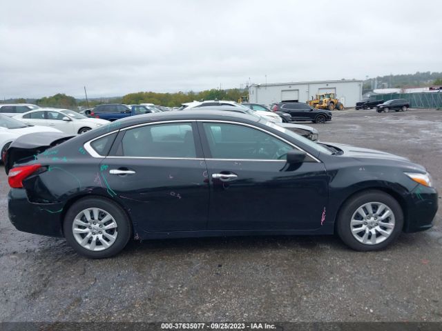 1N4AL3AP3HC164108 Nissan Altima 2.5 S