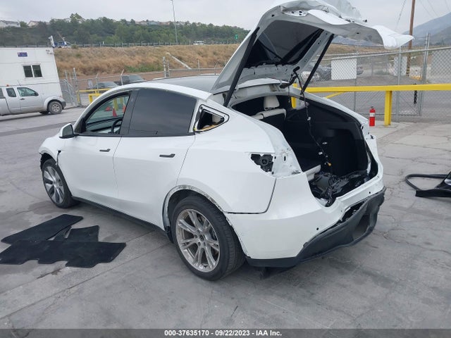 5YJYGAEE5MF158205 Tesla Model Y Long Range