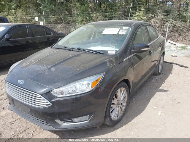 2015 FORD FOCUS TITANIUM VIN: 1FADP3J2XFL312144