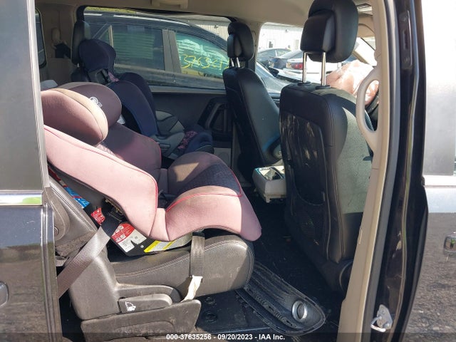2015 CHRYSLER TOWN & COUNTRY TOURING VIN: 2C4RC1BGXFR740023