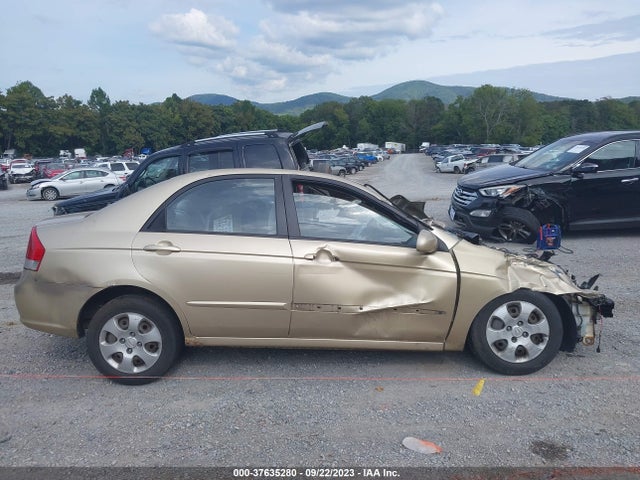 2009 KIA SPECTRA EX VIN: KNAFE221695665835