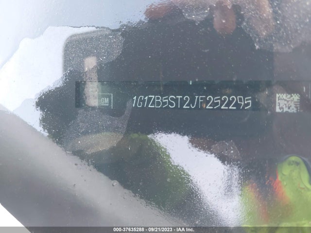 Chevrolet MALIBU LS 2018 1G1ZB5ST2JF252295 Image 9
