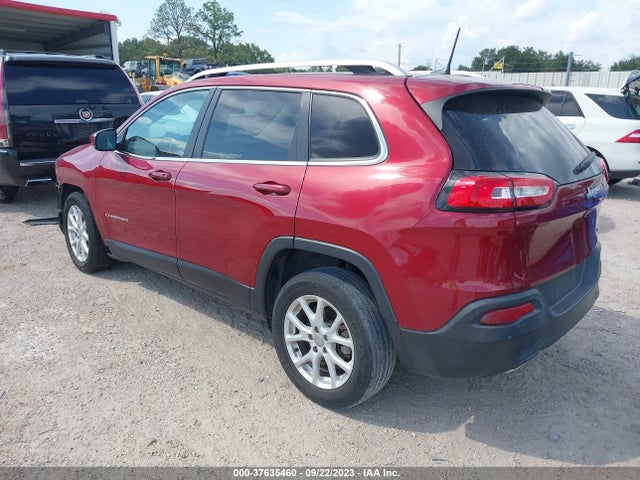 1C4PJLCB0GW302647 Jeep Cherokee Latitude
