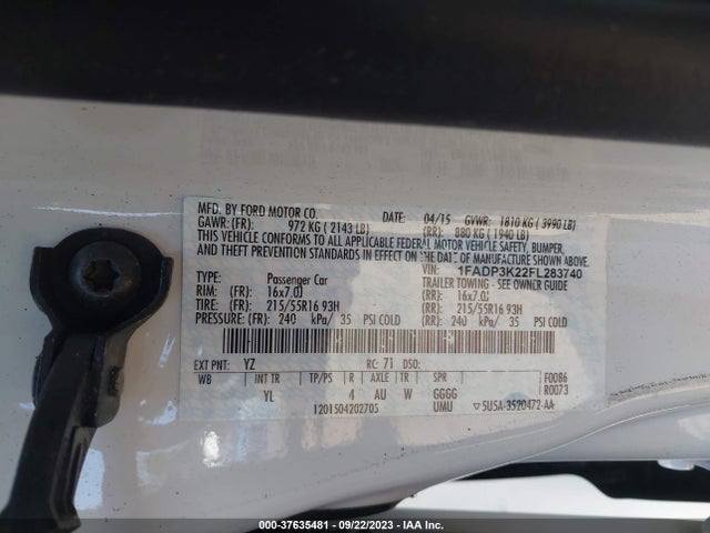 2015 FORD FOCUS SE VIN: 1FADP3K22FL283740