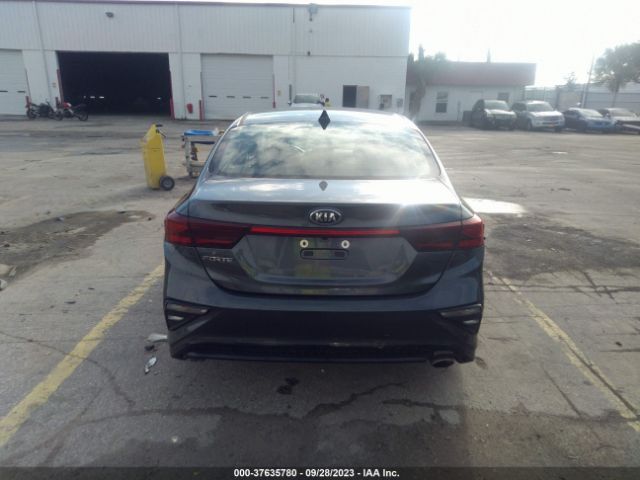 3KPF24AD6ME292568 KIA Forte Lxs