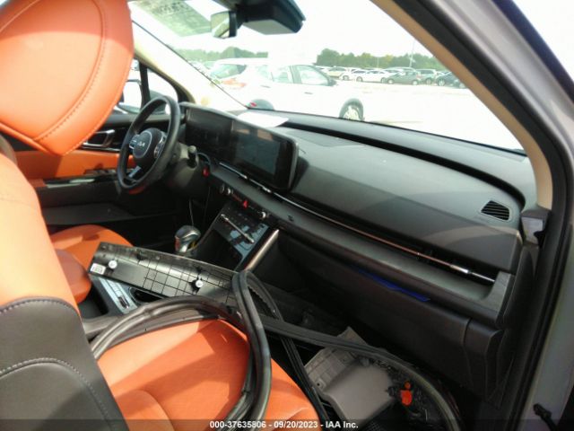KNDNE5H39P6211367 KIA Carnival Sx