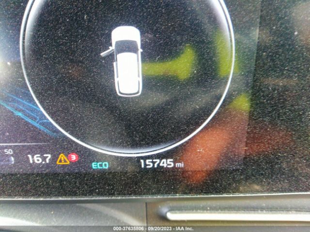 KNDNE5H39P6211367 KIA Carnival Sx