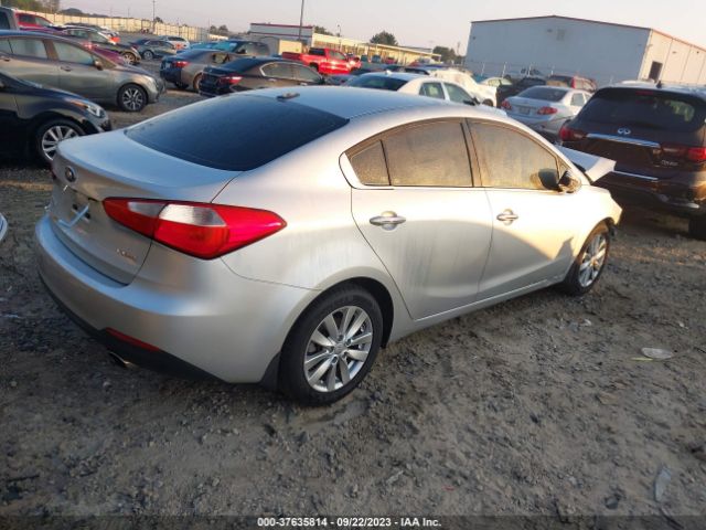 KNAFX4A84E5060033 KIA FORTE EX