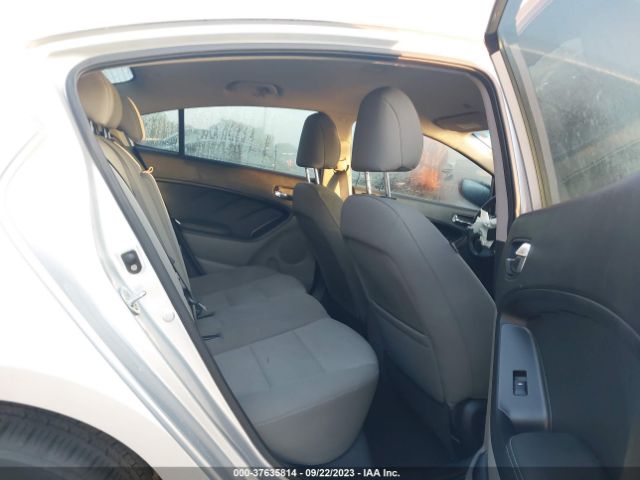 KNAFX4A84E5060033 KIA FORTE EX