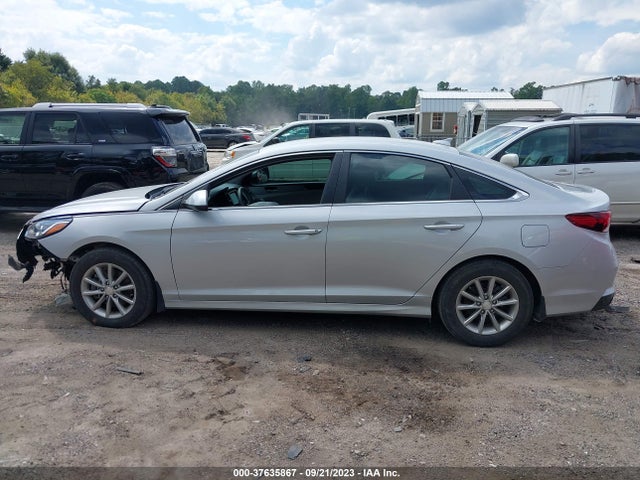 Hyundai SONATA SE 2019 5NPE24AFXKH810655 Image 14