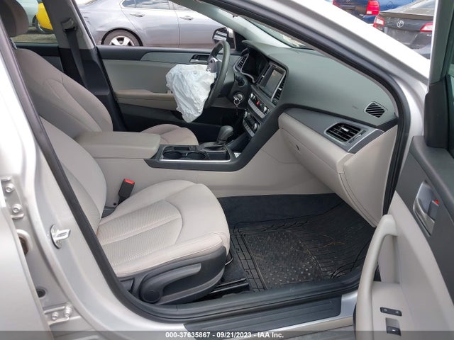 Hyundai SONATA SE 2019 5NPE24AFXKH810655 Image 5