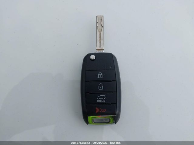 KNDJX3A51G7279780 KIA Soul !