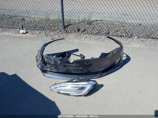 Tesla Model S 75d/p100d/100d 2018 5YJSA1E28JF272787 Image 10