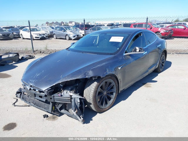 Tesla Model S 75d/p100d/100d 2018 5YJSA1E28JF272787 Image 2