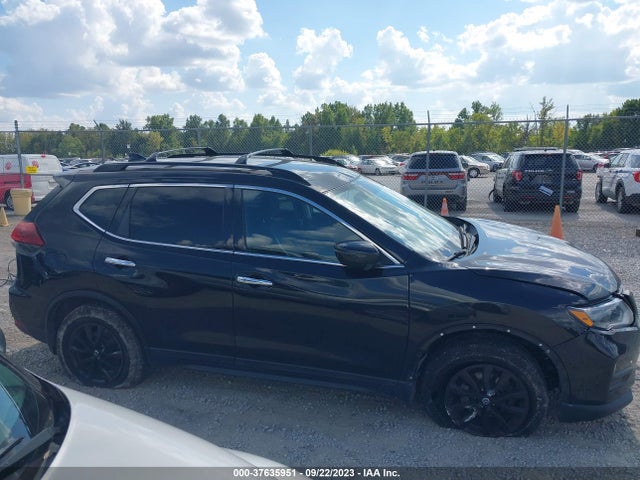 Nissan ROGUE SV 2018 5N1AT2MV3JC720952 Image 13