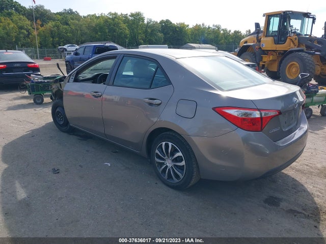 Toyota Corolla 2015 5YFBURHE7FP303874 Image 17